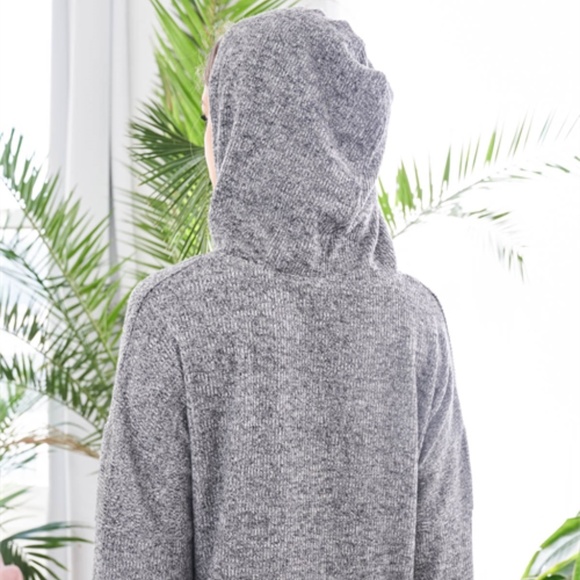 Grey hooded top - Picture 3 of 10